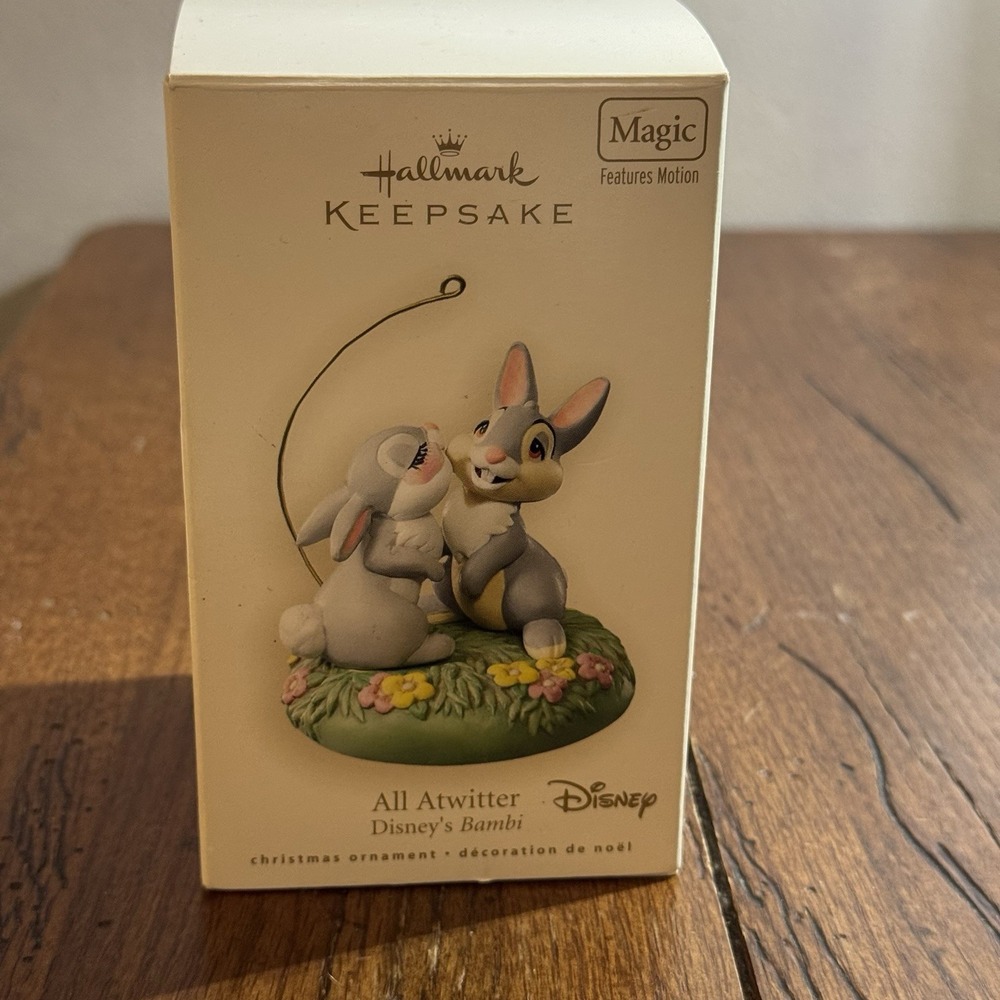 2007‎ Disney Bambi All Atwitter Thumper Hallmark Keepsake Ornament Magic Motion